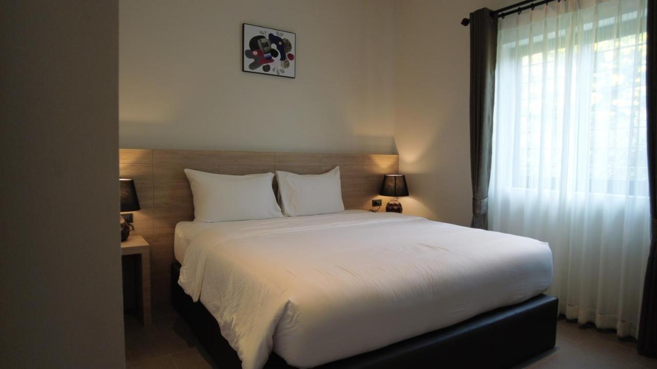 Toledo Pool Villa 洛坤府 外观 照片