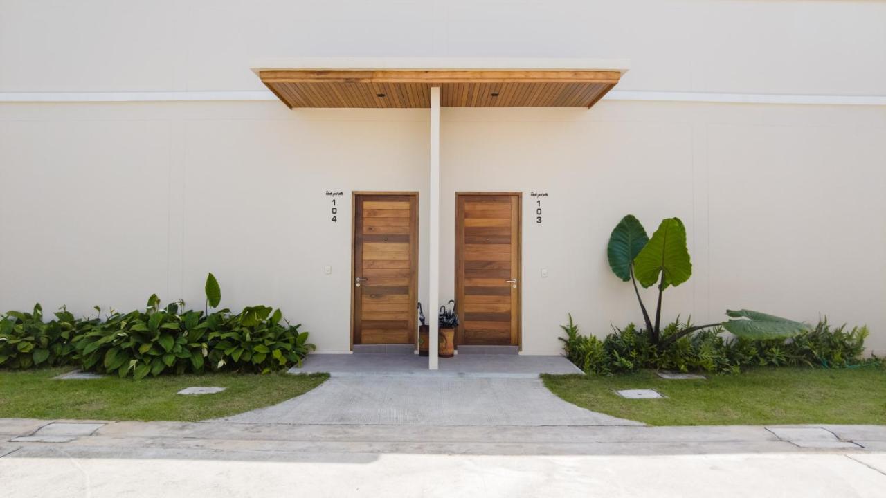 Toledo Pool Villa 洛坤府 外观 照片